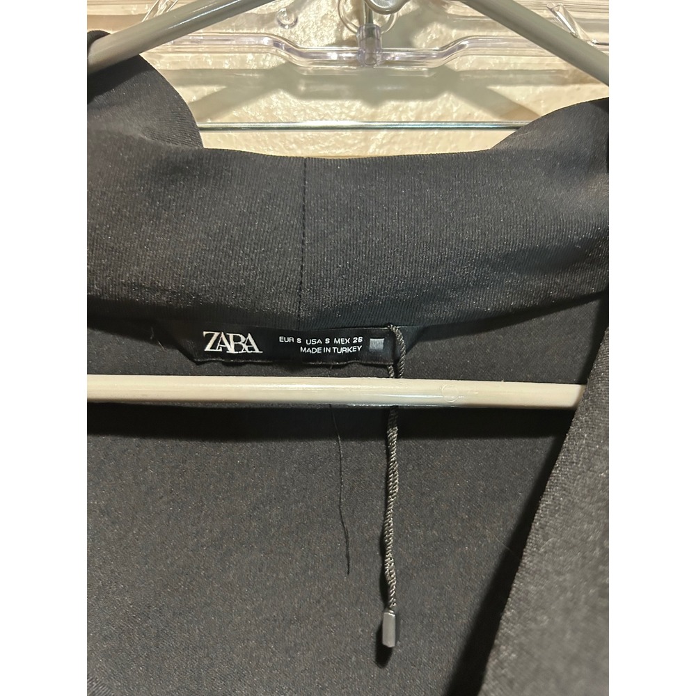 Zara Womens Black Cowl Neck Long Sleeve Cropped Top Size Small Business Casual - Picture 3 of 4